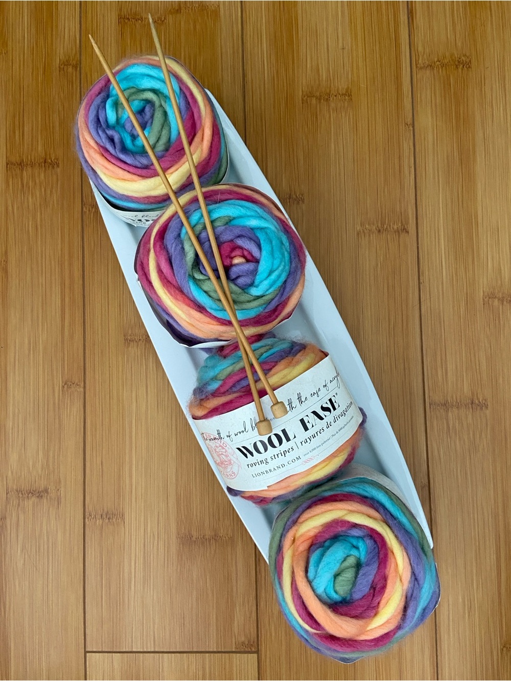 Lion Brand Wool Ease Roving Stripes Lot 4 Skeins in Taffy NEW - Picture 6 of 6